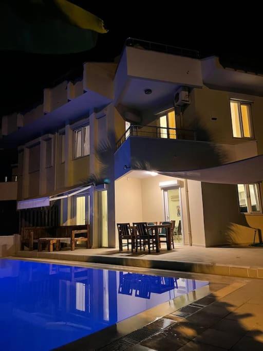 Excellent 3 Storey Villa With A Swimming Pool Belek Exterior foto