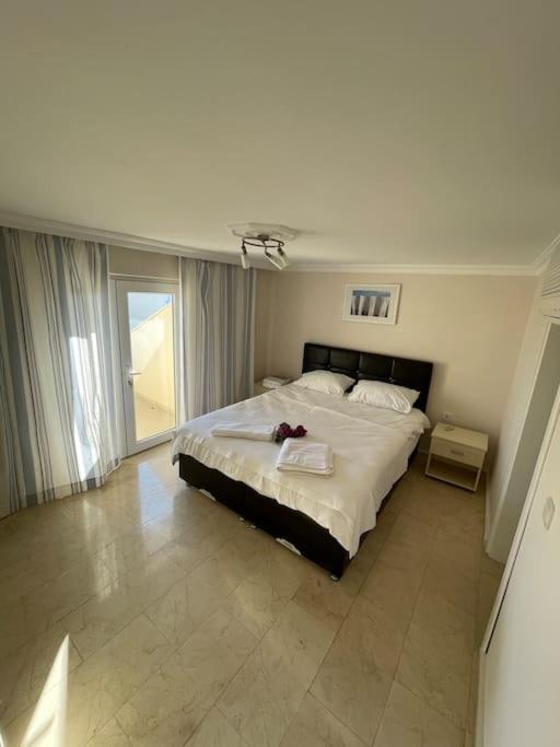 Excellent 3 Storey Villa With A Swimming Pool Belek Exterior foto